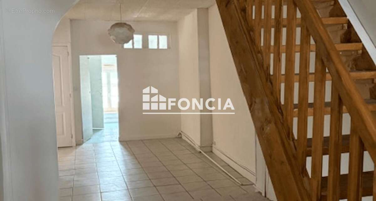 Maison à MONTCY-NOTRE-DAME