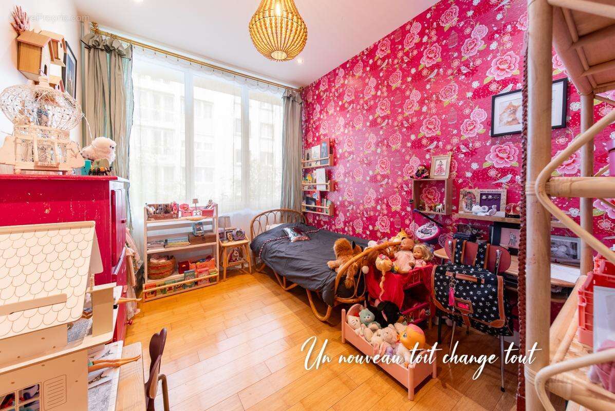 Appartement à PARIS-20E