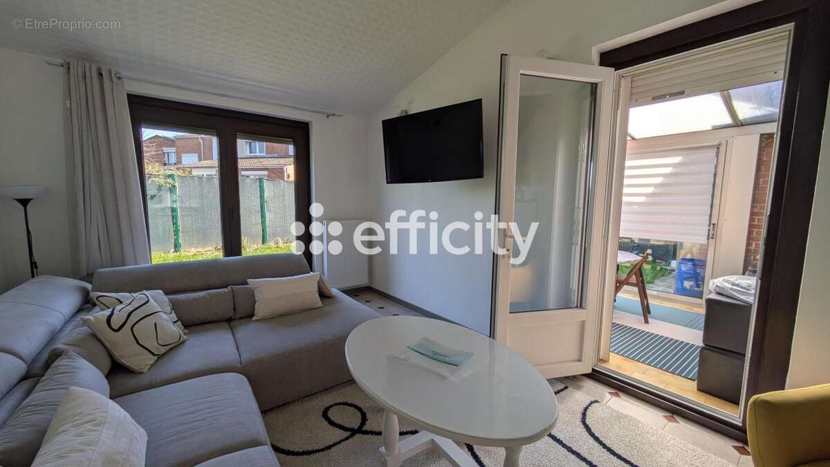 Maison à WATTIGNIES