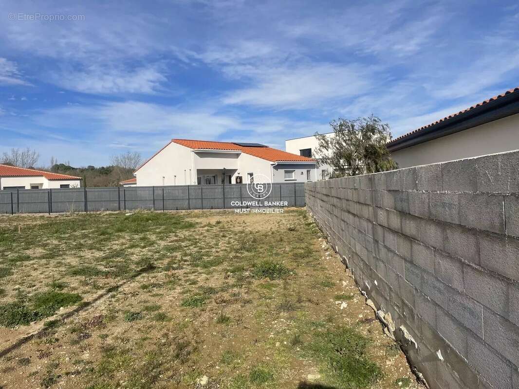 Terrain à MAUREILLAS-LAS-ILLAS