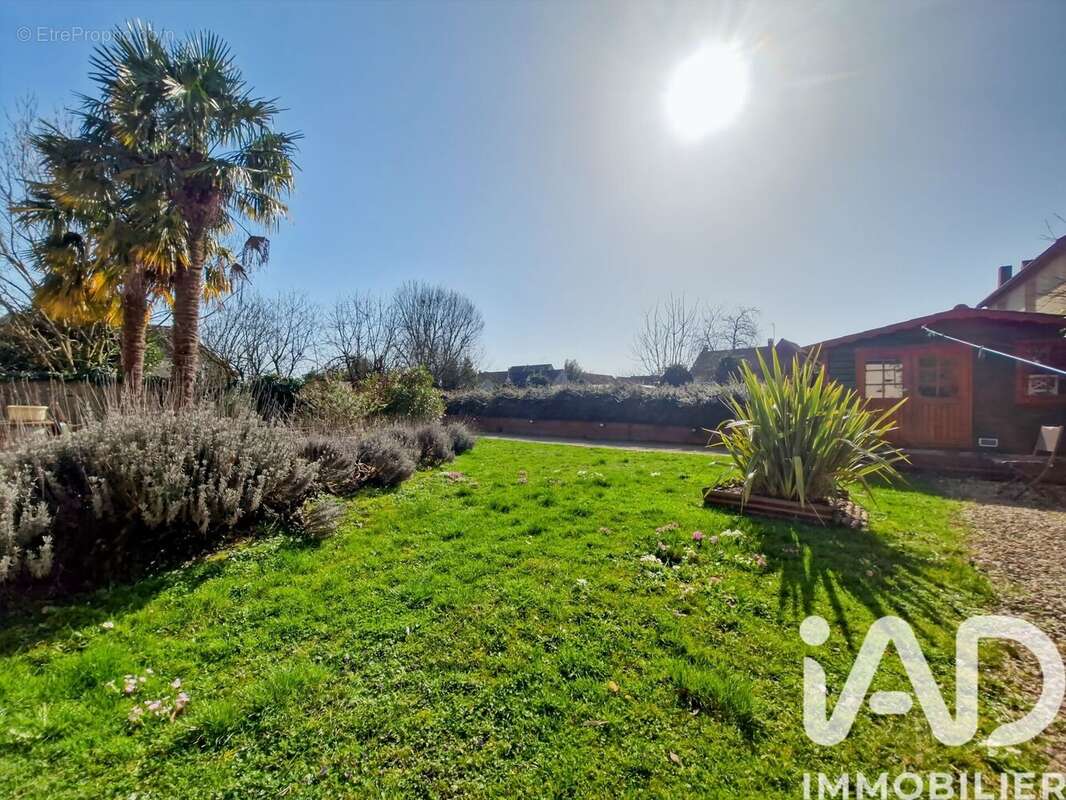 Maison 80 m² à Mont-Saint-Sulpice  - photo 5