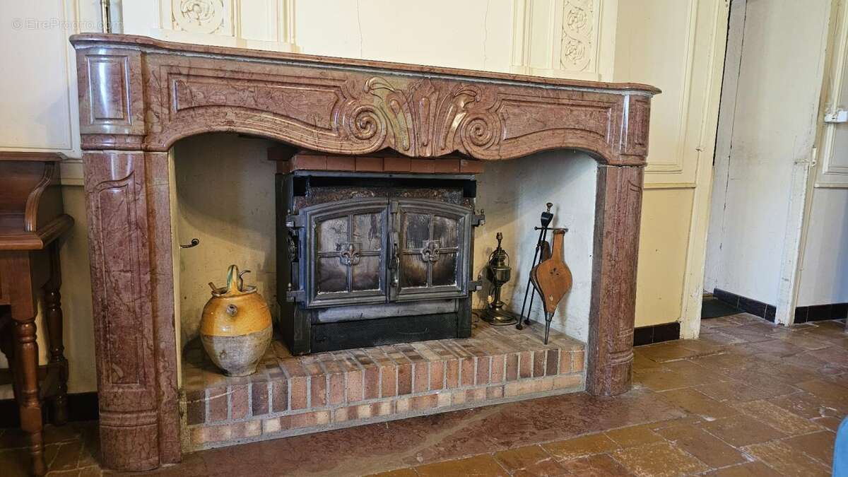 Maison à CASTELNAU-DE-MONTMIRAL