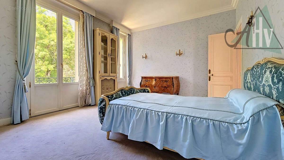 Maison à COUILLY-PONT-AUX-DAMES