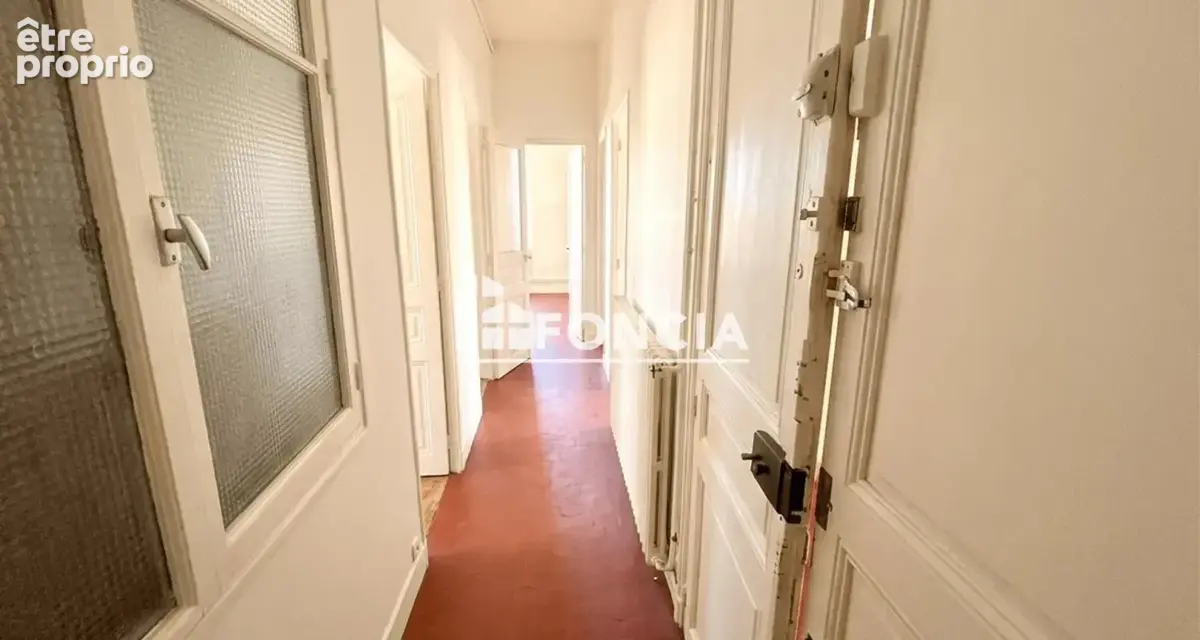 Marseille Place Castellane – T4 de 70 m² traversant, dernier étage seul sur palier, immeuble de caractère des années 30 – Projet - photo 3
