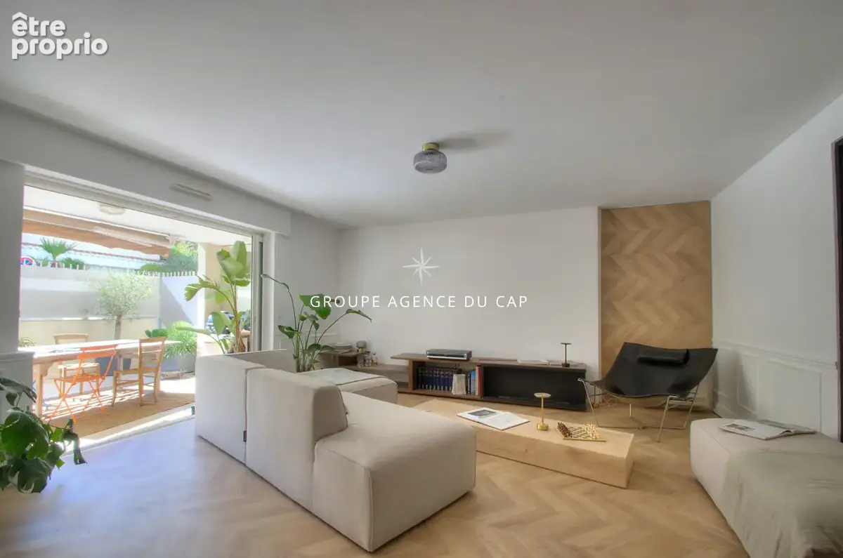 Saint raphael proche centre ville appartement 4 pieces avec garage - photo 2