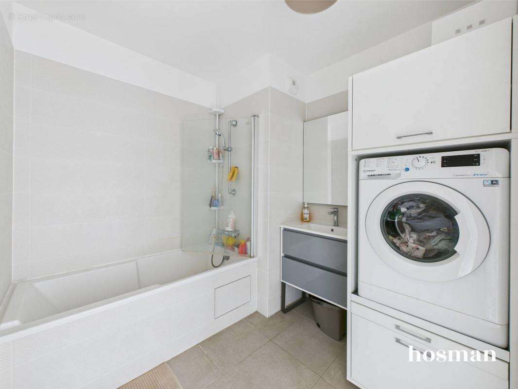 Appartement à SURESNES