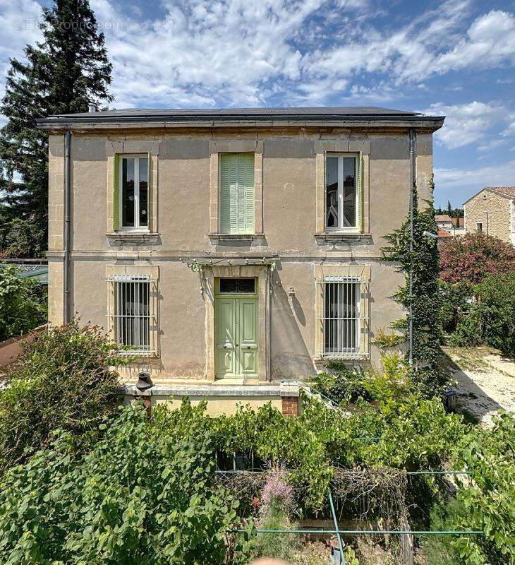 Avignon - Première ceinture -Maison bourgeoise 140m²- jardin - photo 2