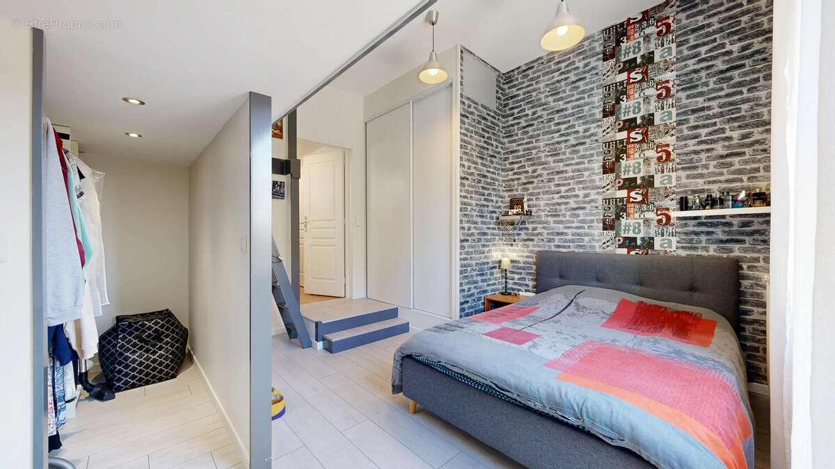Maison 92 m² à Montfermeil  - photo 15