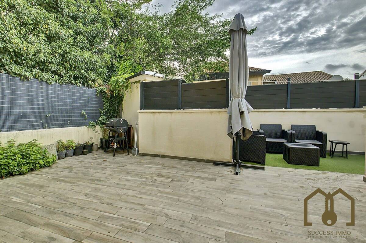 Maison à VAULX-EN-VELIN