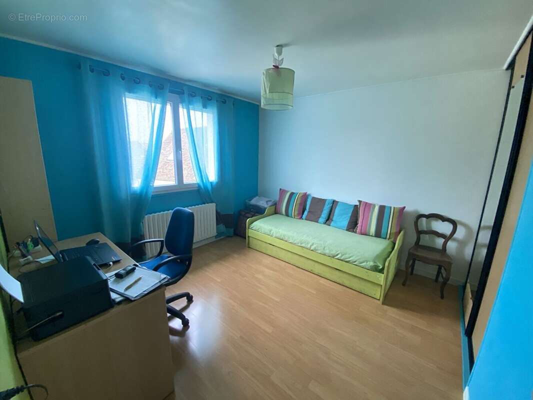 Maison à NANTEUIL-LES-MEAUX