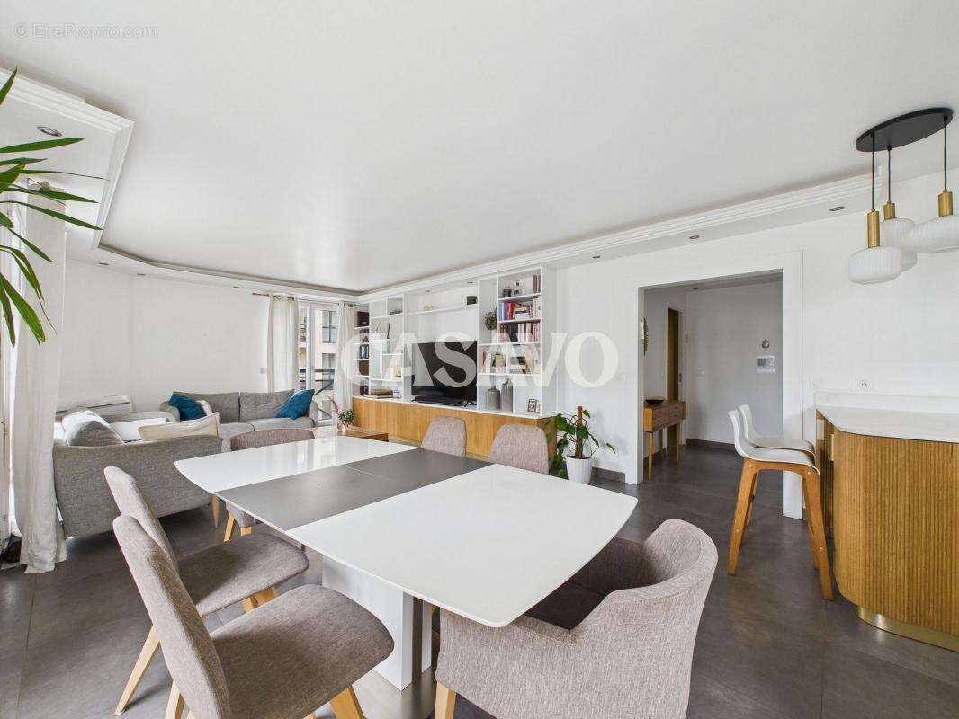 Appartement à CHARENTON-LE-PONT