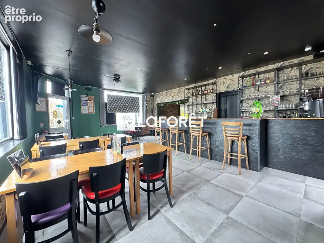 Fonds de commerce 126m² Bar- Brasserie - Friterie indépendante - Terrasse - photo 5