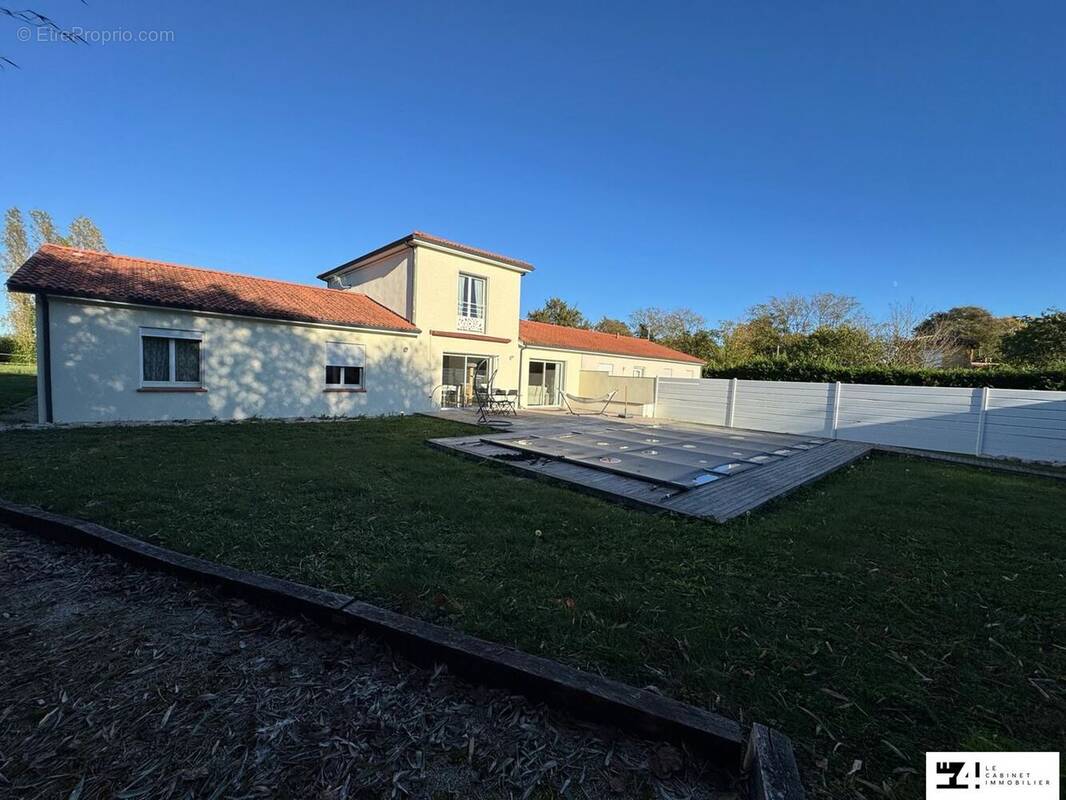 Maison à MARTRES-TOLOSANE