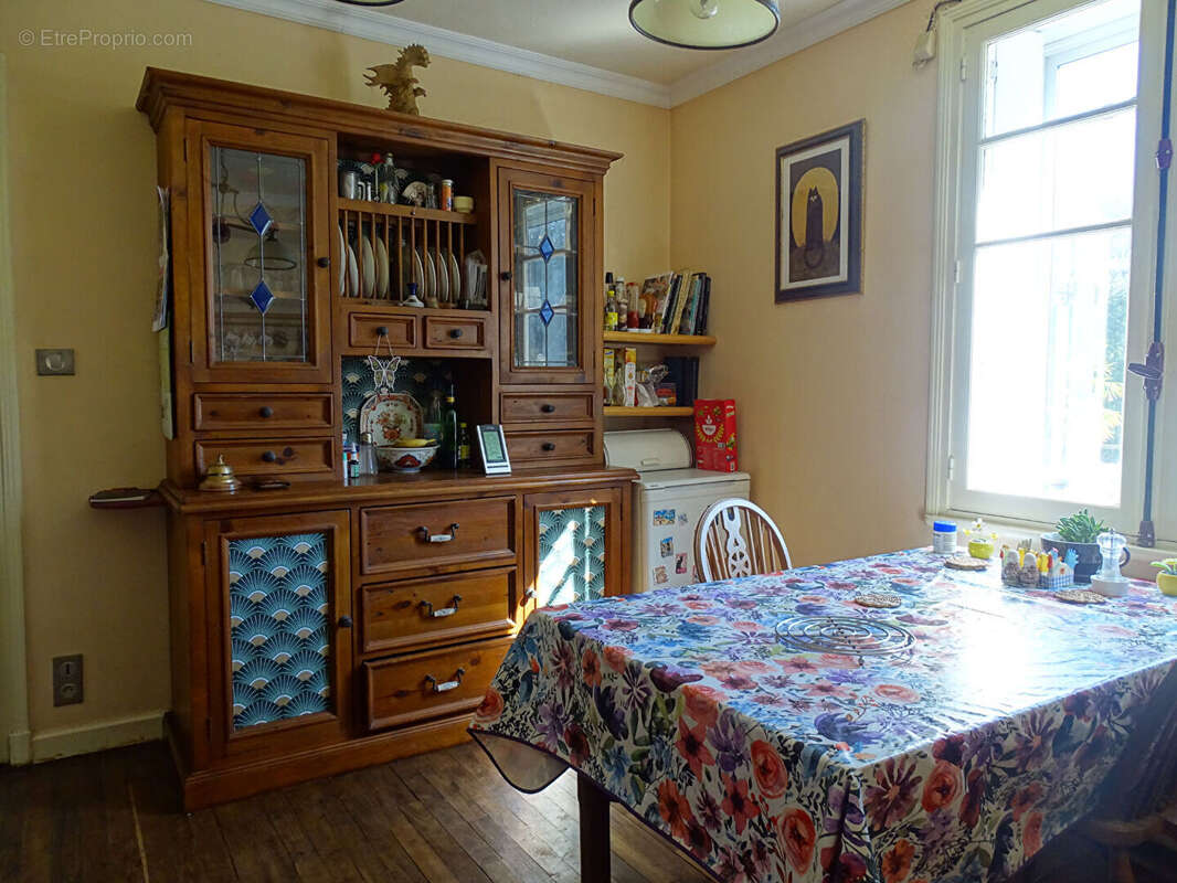 Maison à PLUSSULIEN