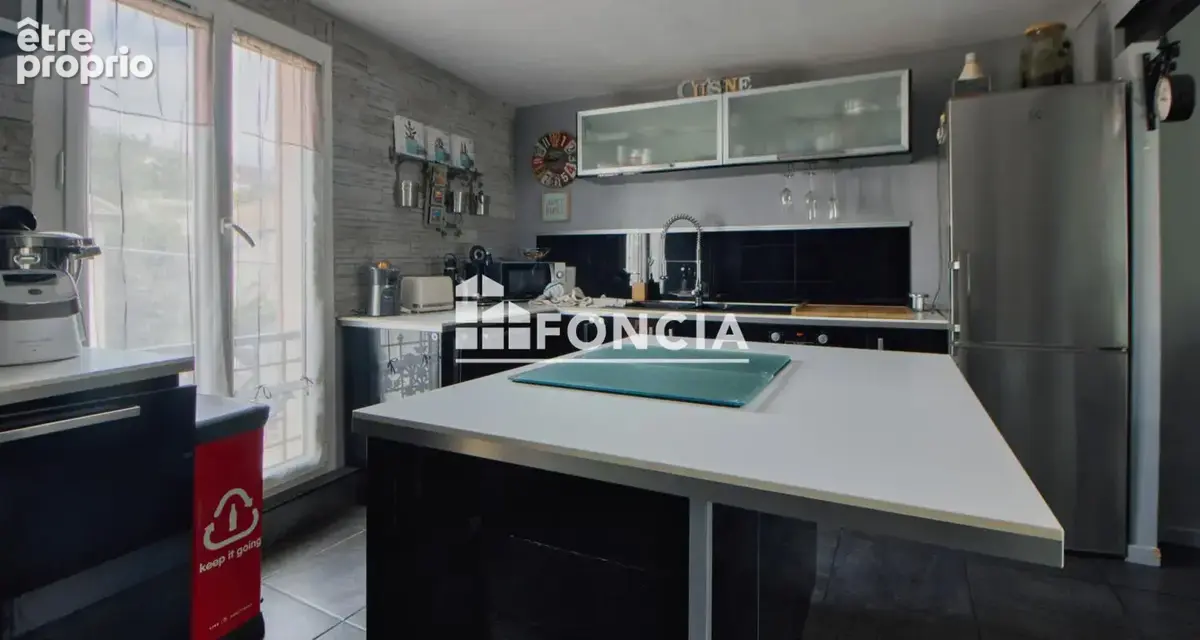 Coup de coeur foncia – grand t2 en duplex avec un charme fou + cave en sous-sol - photo 6