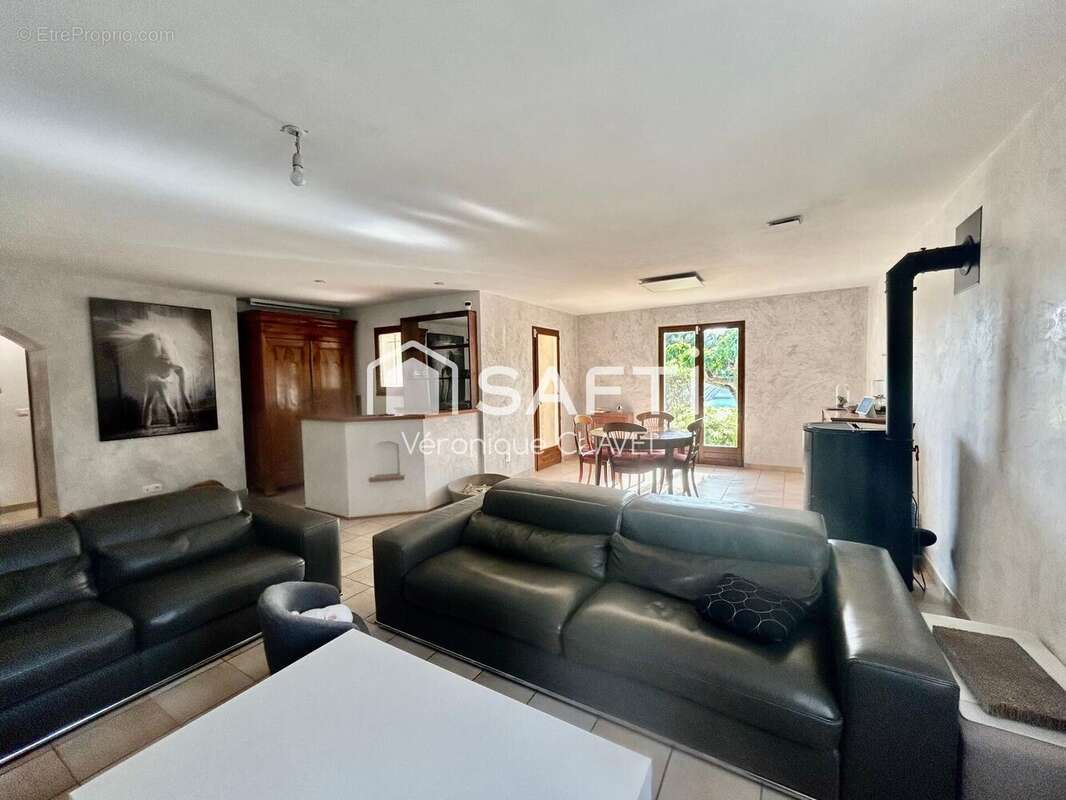 Photo 6 - Maison à BELLEGARDE