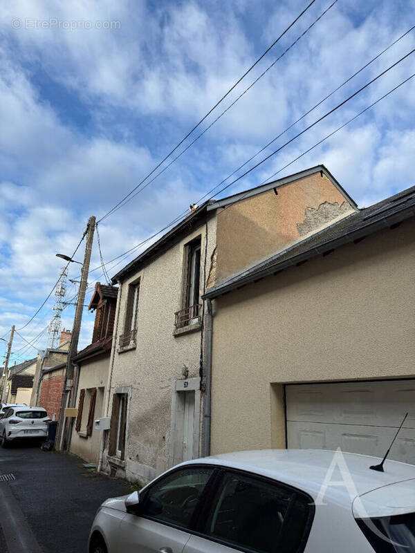 Maison à CHATEAUROUX