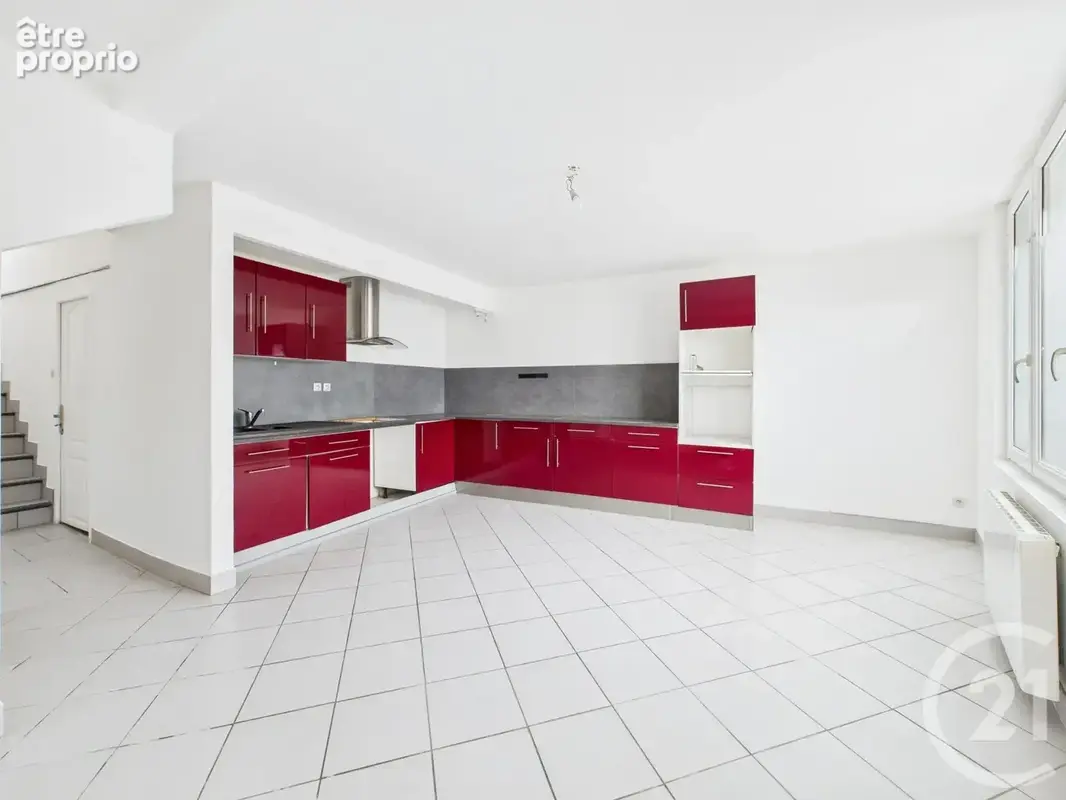 Appartement 3 pièces 65 m² à vendre à Chartres (28000) - photo 2