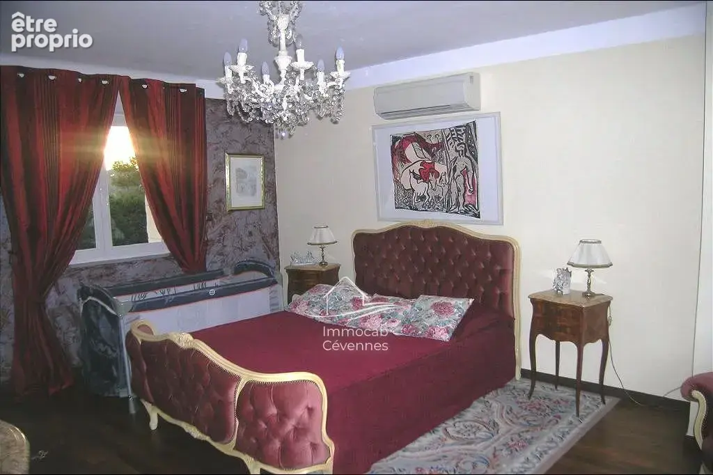 Maison 6 pièces 230 m² à vendre à Ales (30100) - photo 8