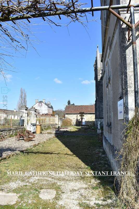 Maison à LA COQUILLE