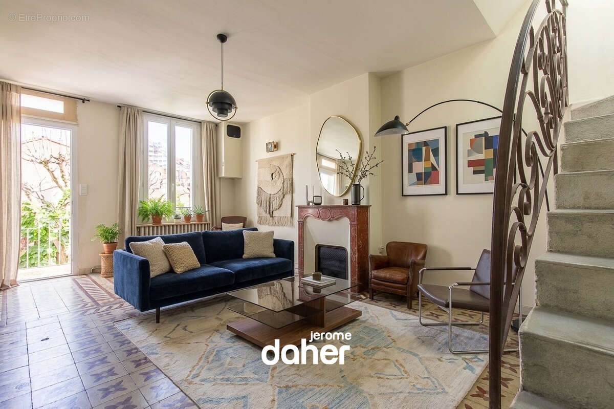 Maison à MARSEILLE-7E