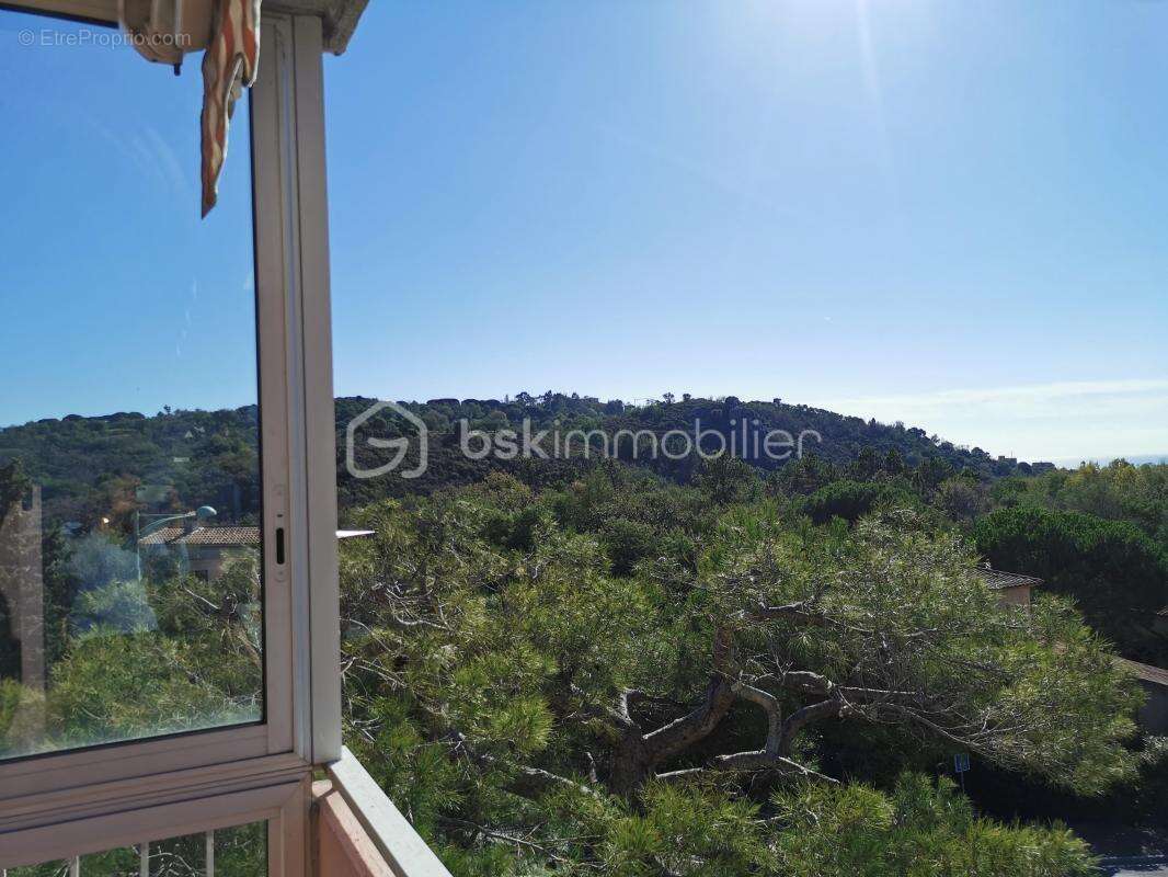 Appartement à LE CANNET