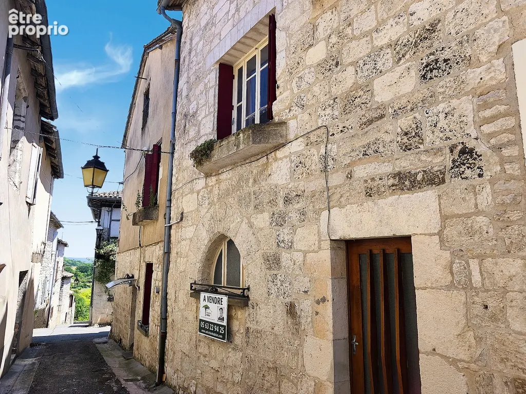 Photo Maison à Puylaroque au prix de 135 000€