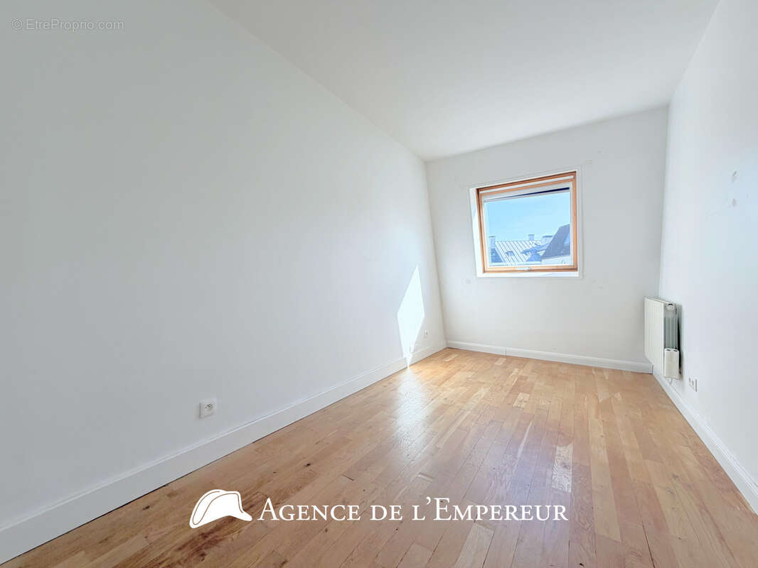 Appartement à RUEIL-MALMAISON