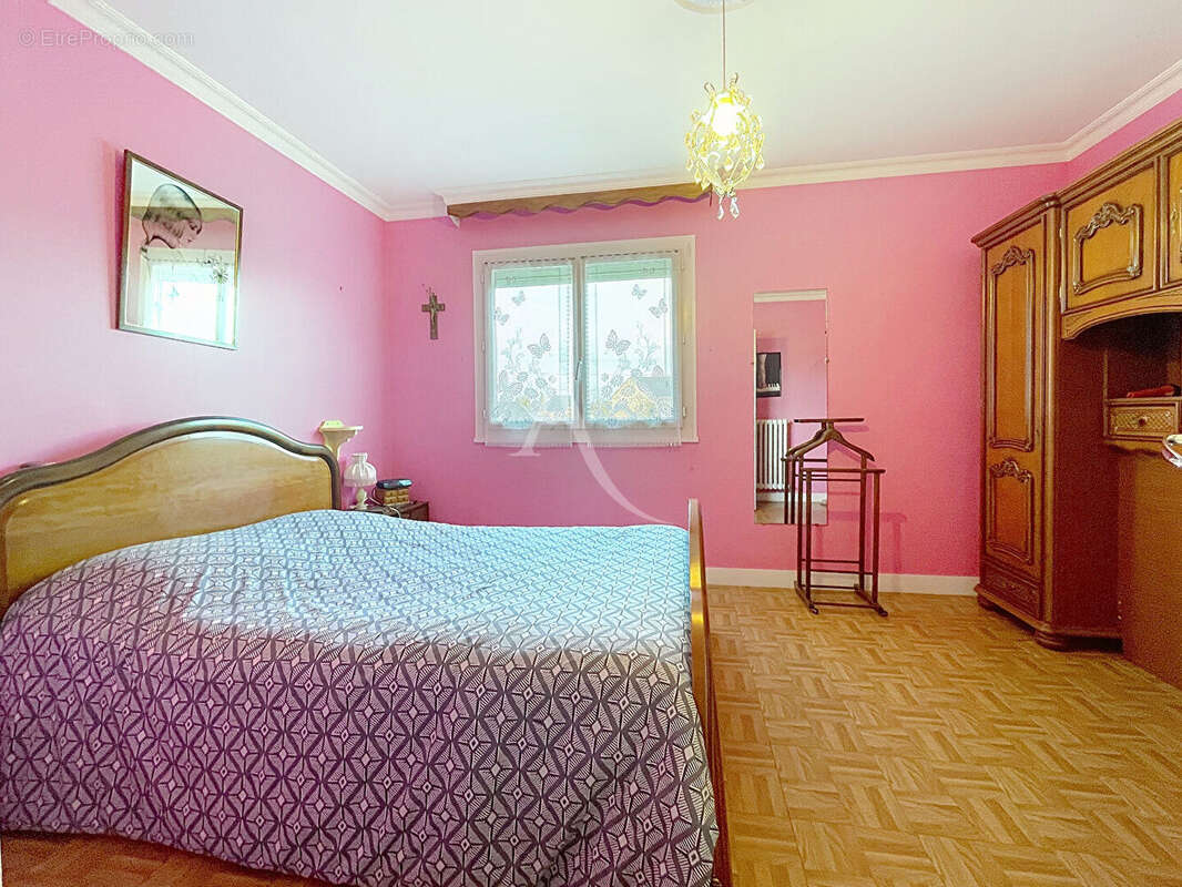 Maison à BOUCHEMAINE