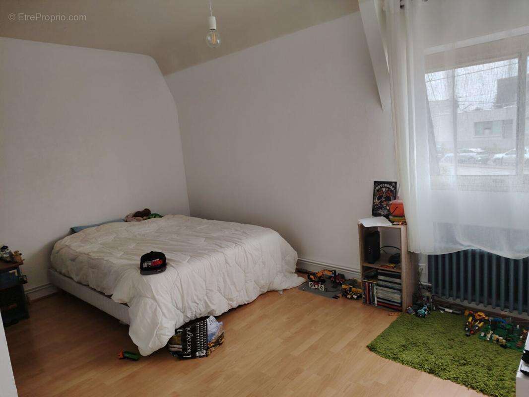 Maison à PLENEE-JUGON