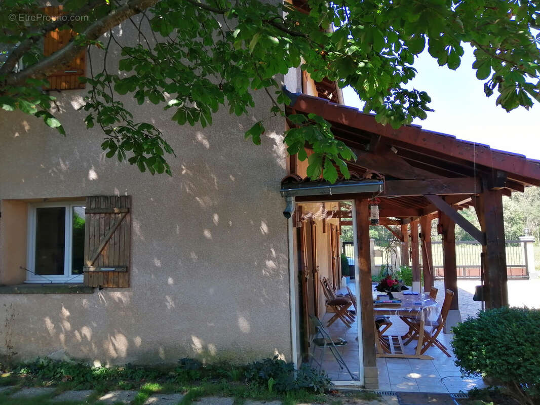 Maison à CHEVROUX