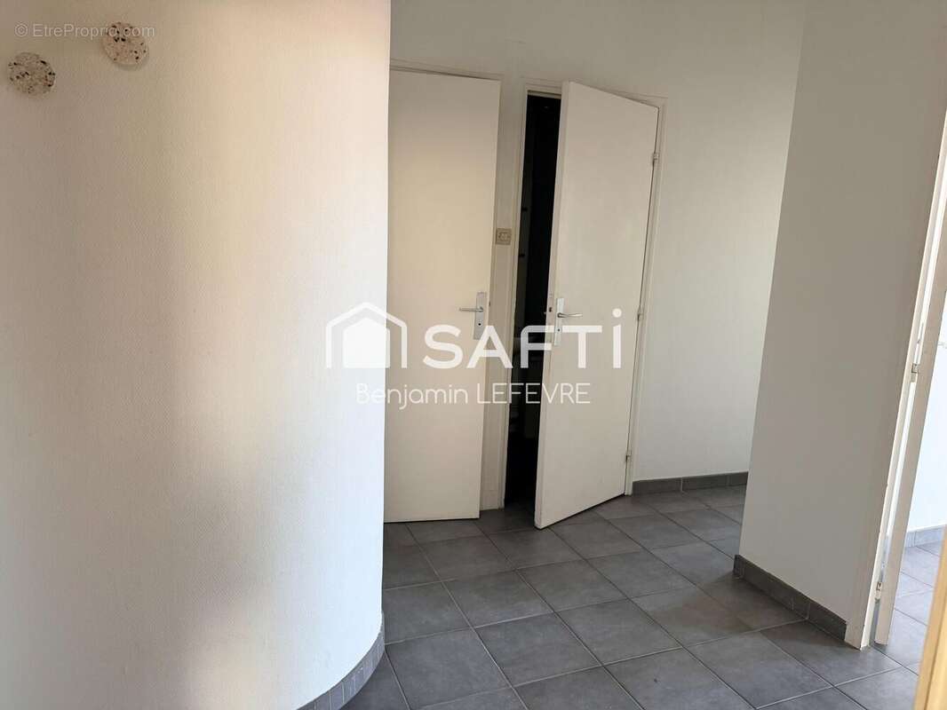 Photo 8 - Appartement à MARSEILLE-1E