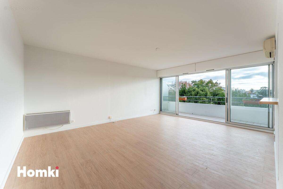 Appartement à BORDEAUX