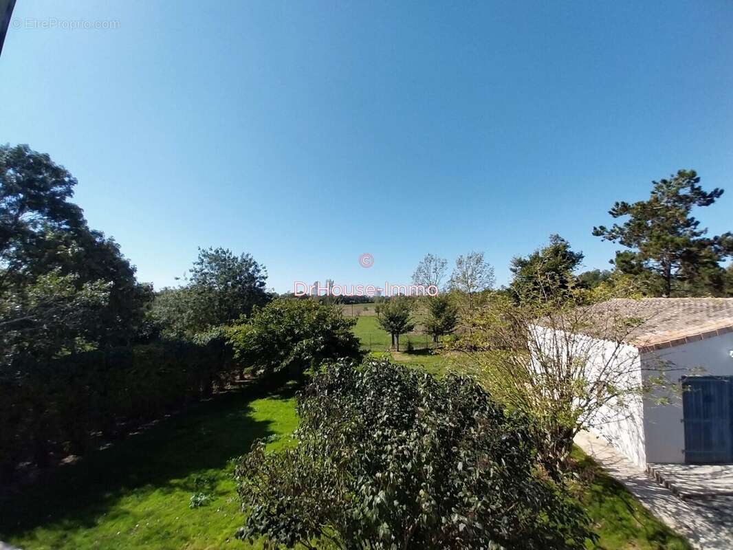 Maison à SAINT-OUEN-D&#039;AUNIS