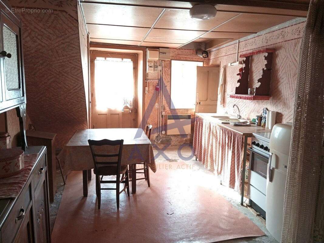 Maison à THENEZAY