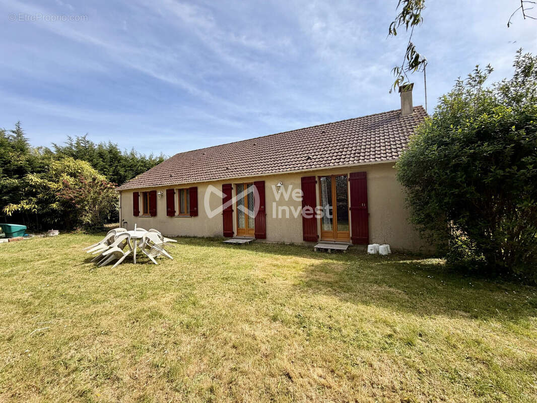Maison à REBAIS