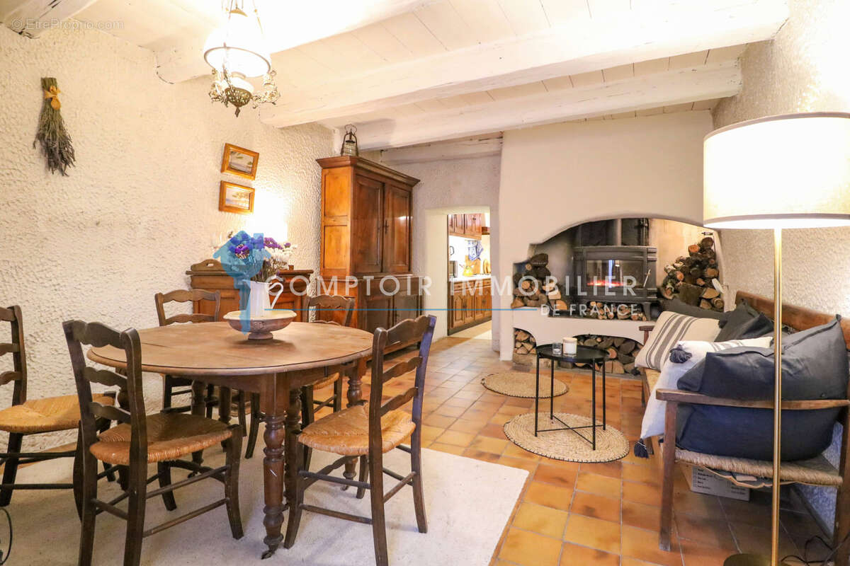 Maison à UZES