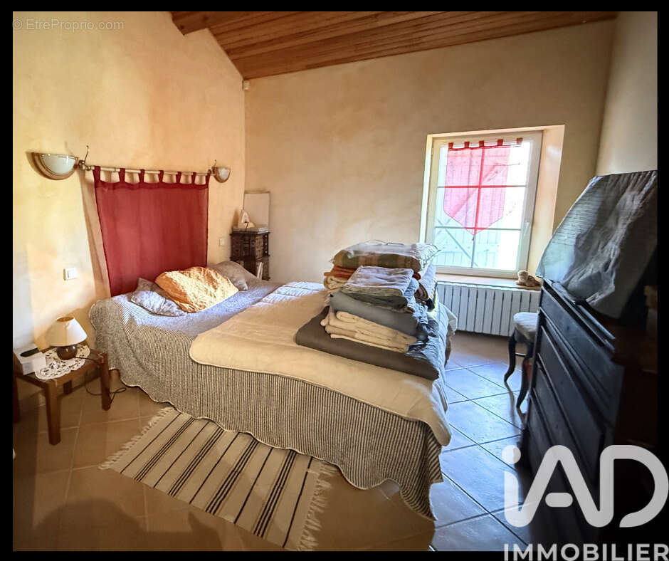 Photo 6 - Maison à SAINTE-FOY-DE-PEYROLIERES