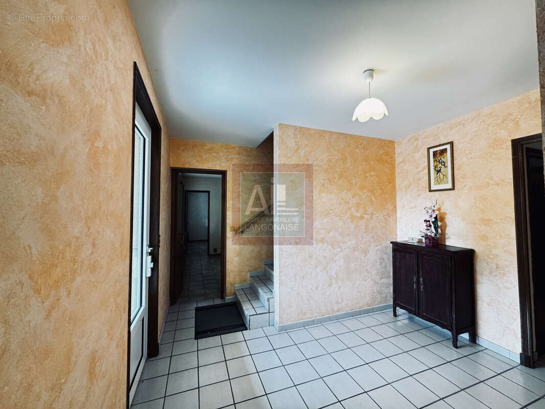 Grande maison familiale avec terrain. - photo 7