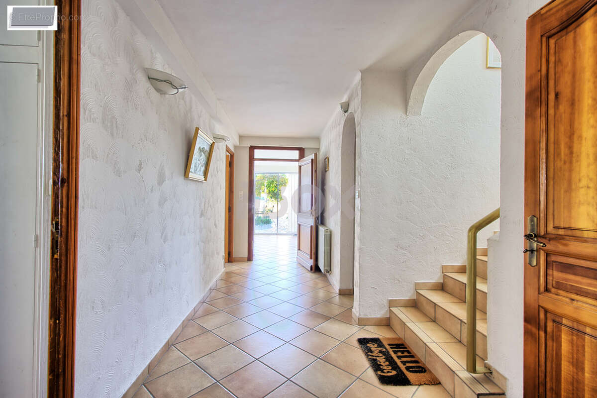 Maison à LA GARDE