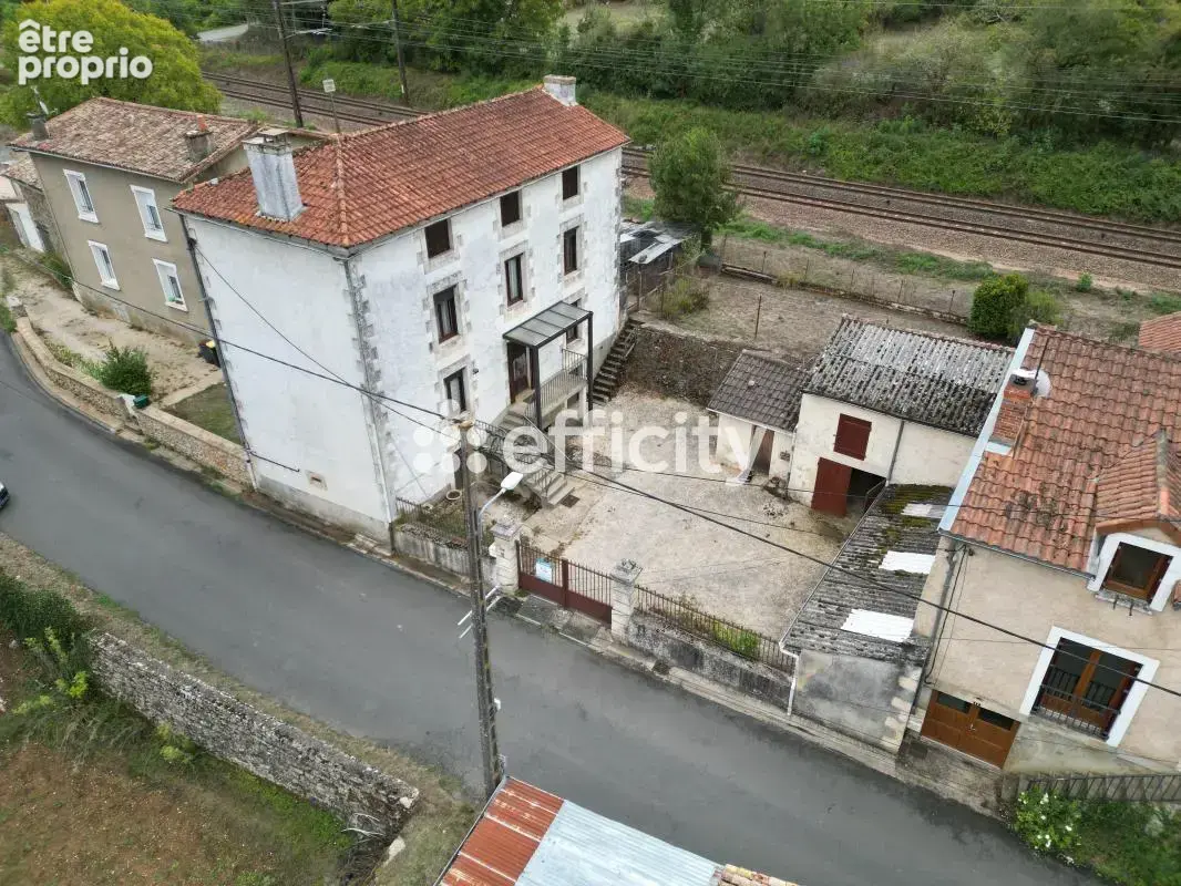 Maison 5 pièces 135 m² à vendre à Vivonne (86370) - photo 3