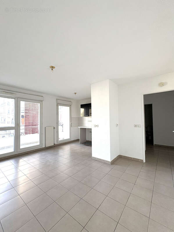 Appartement à MARSEILLE-15E