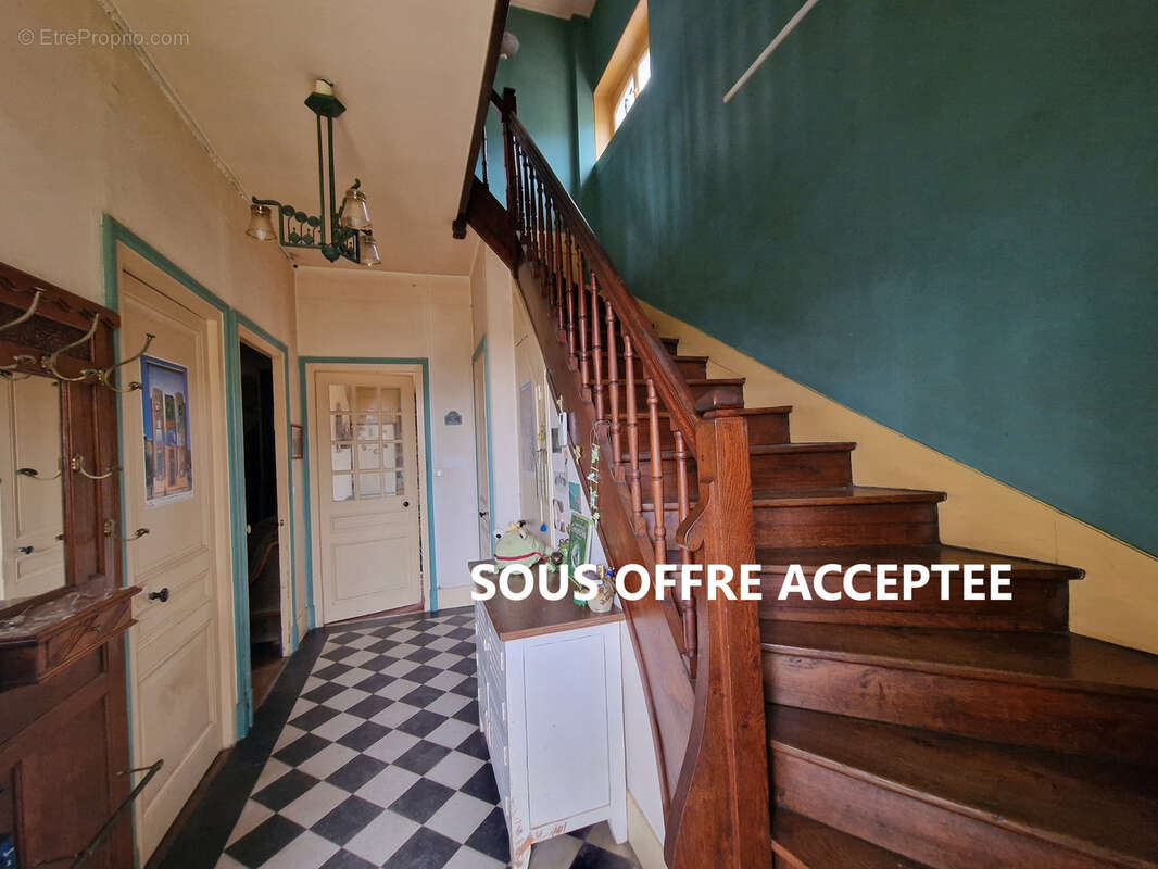 Maison à COUZON-AU-MONT-D'OR