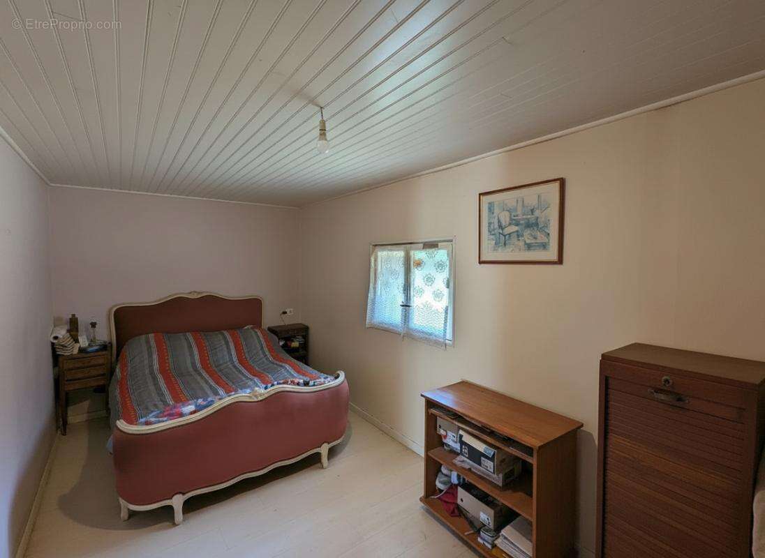 Maison de 114 m²  3 chambres parcelle de 2 368 m² - photo 5