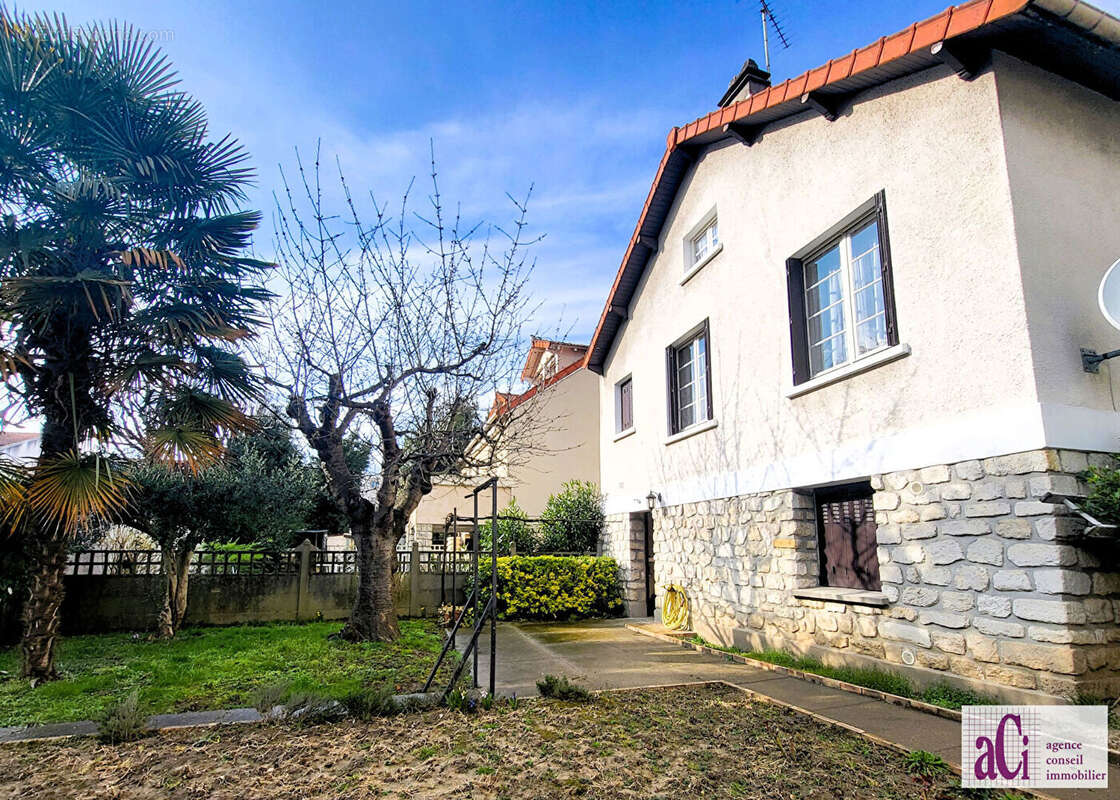 Maison à CHEVILLY-LARUE