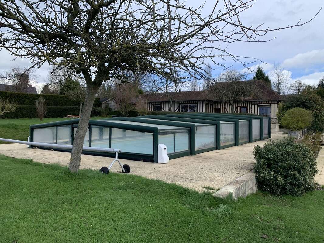 Maison à CASTILLON-EN-AUGE