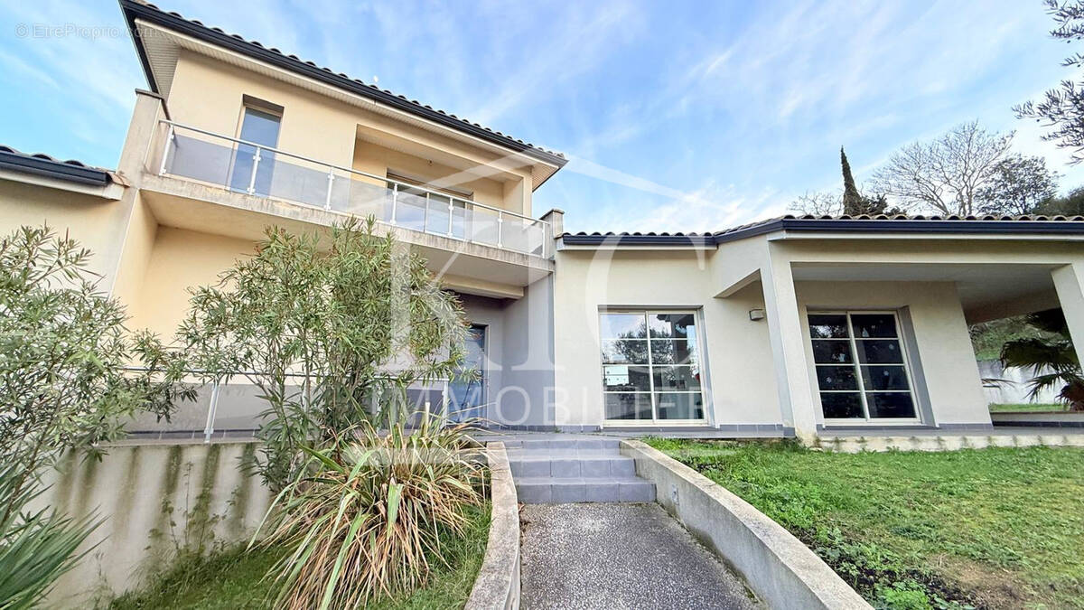 Maison à CARCASSONNE