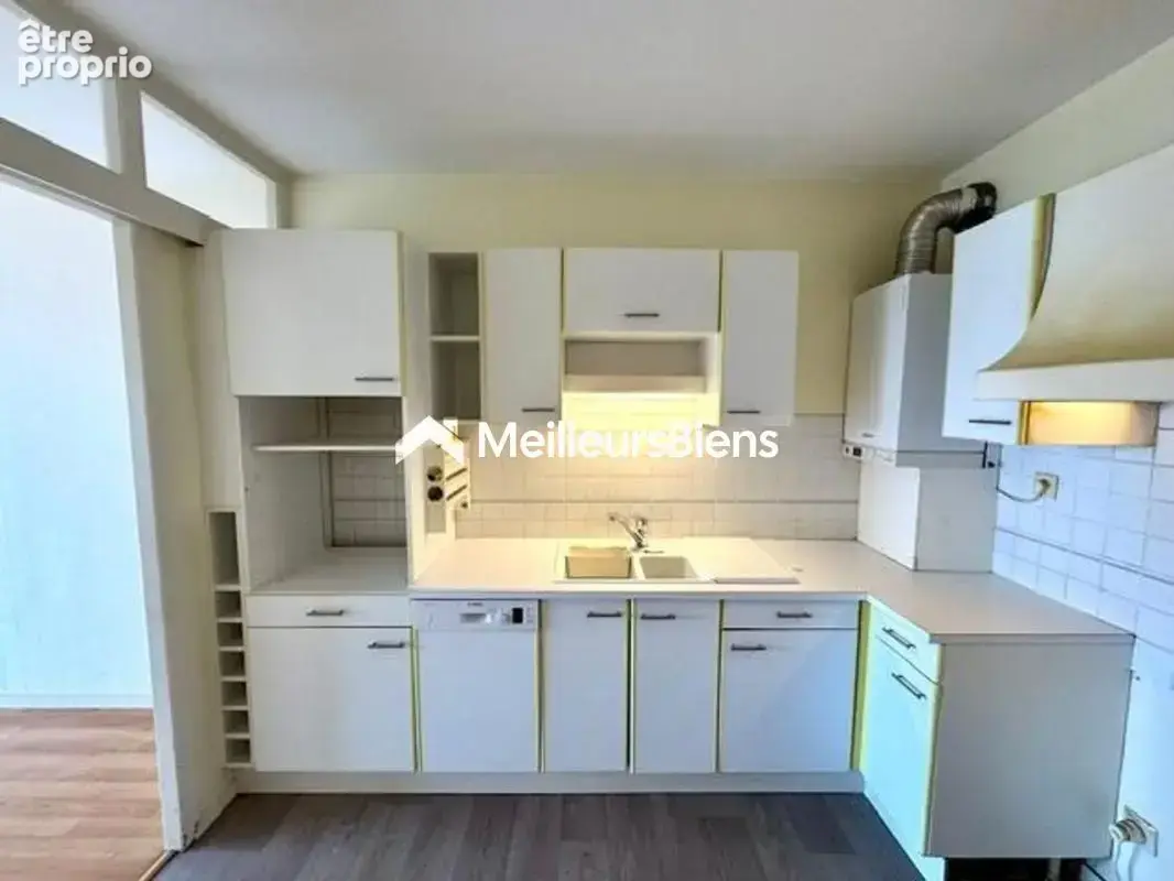 La plage à 100 mètres, tout Saint-Malo à pied - T3 avec ascenseur + garage - photo 3
