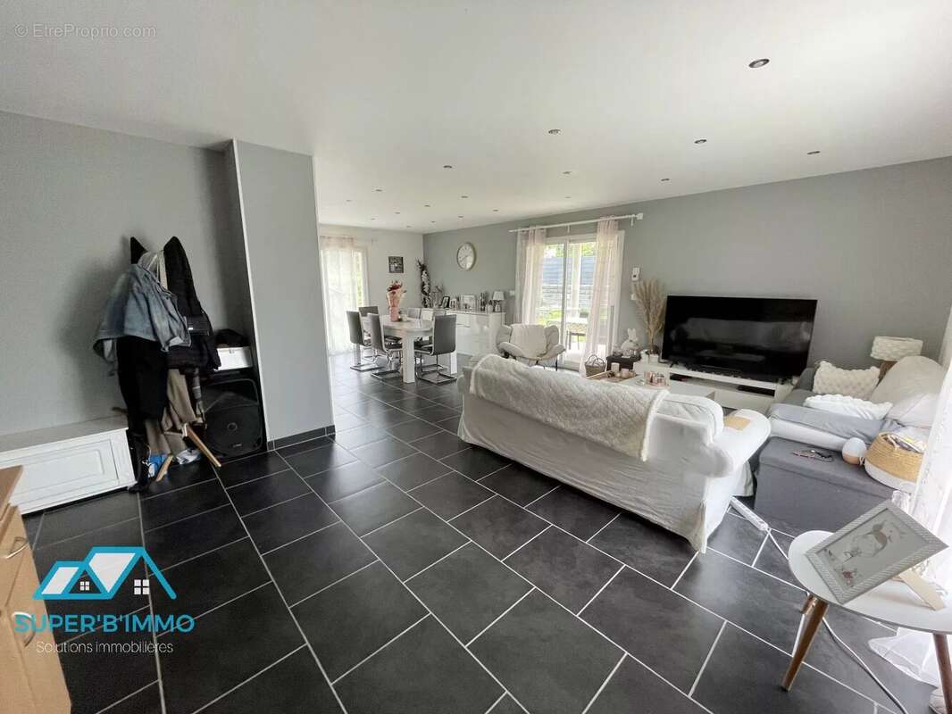 Maison à VIEILLE-BRIOUDE