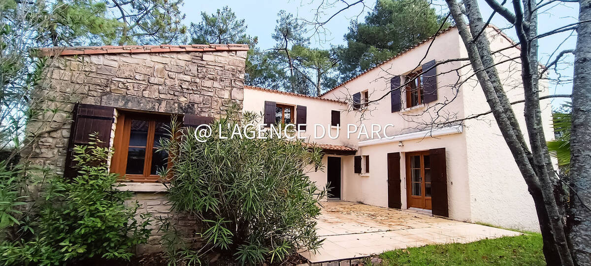 Maison à SAINT-GEORGES-DE-DIDONNE